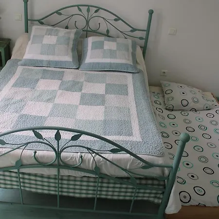 Mini-hôtel Auberg'in ! La Salvetat-Peyrales